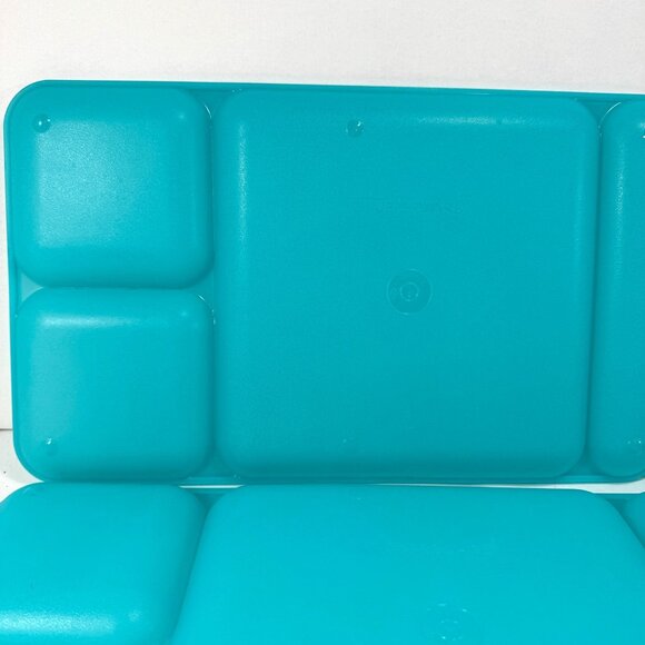 4 Tupperware Divided Dining Trays Lunch Camping Outdoor Plates - Picture 5 of 7